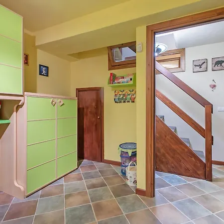 La Casa Di Olaf With Garden - Happy Rentals Lägenhet *